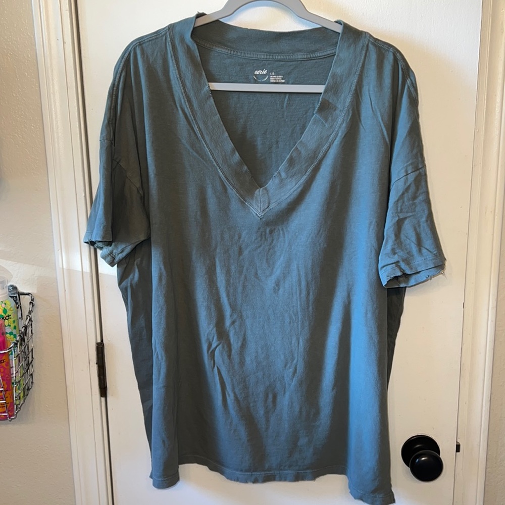 Aerie “love this moment” t-shirt